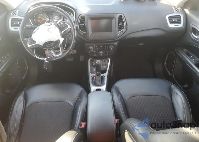 3C4NJDBB2KT839291: 91890625