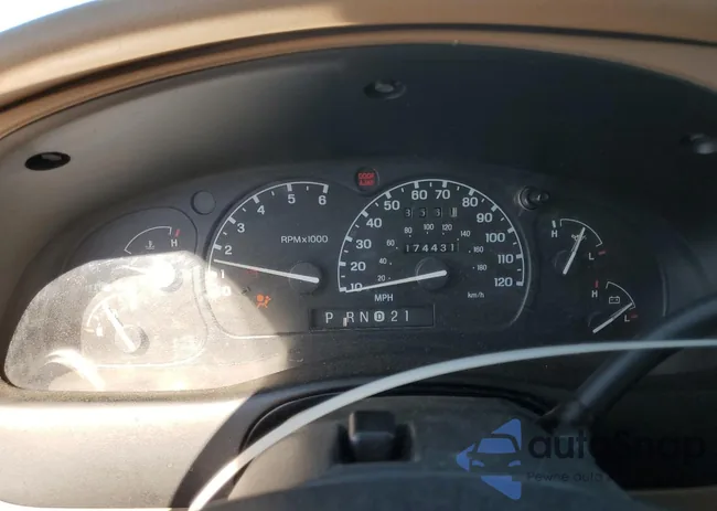 1FMDU32P2XZA60512: 92122765