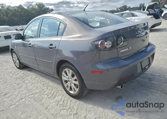 JM1BK12FX81800904: 93562285