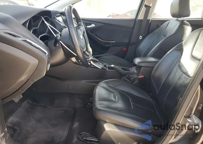 1FADP3N2XHL266148: 93219435