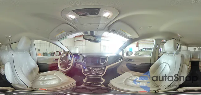 2C4RC1N71JR144884: 92996815