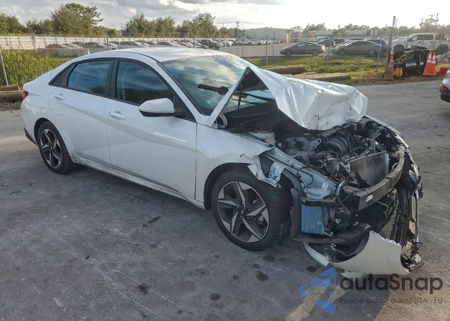 5NPLS4AG8PH086259: 93675885