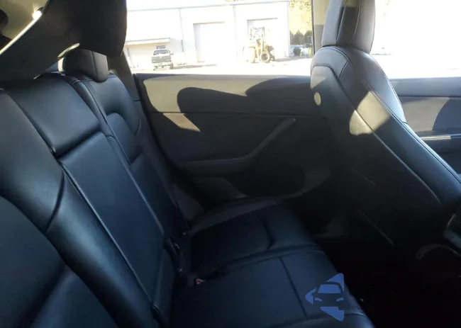 5YJYGDEE6MF184331: 93376165