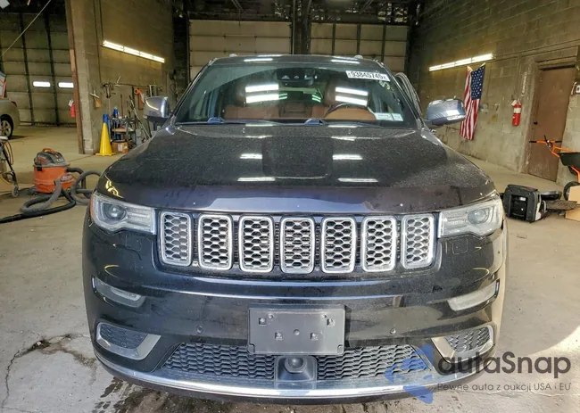 1C4RJFJG2JC130509: 93845745