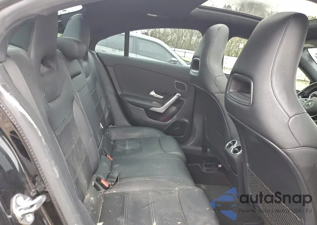 WDD5J4HB5LN035193: 93620595