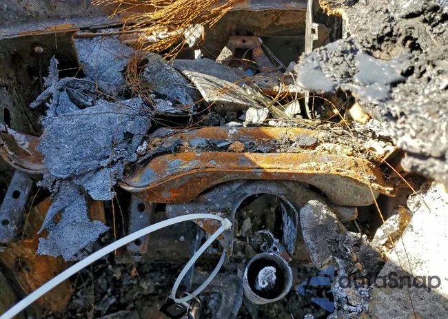 W1N4M4GB7LW022897: 89651255