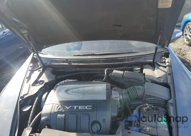 JH4KB16668C002736: 90832245