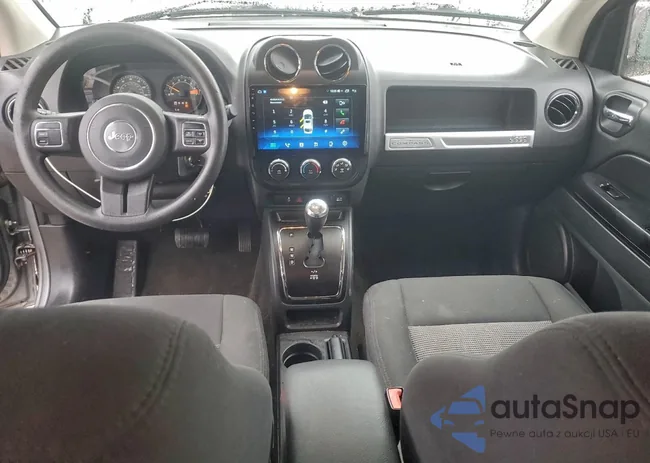 1C4NJDBB4FD177242: 94038295