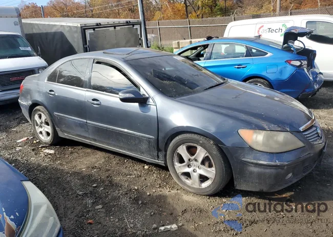 JH4KB16668C002736: 90832245