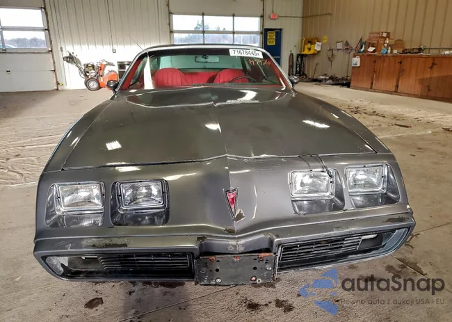 1G2AS87A4BN117926: 71678445