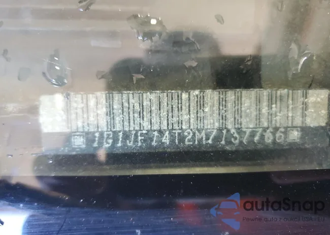 1G1JF14T2M7137766: 90925075