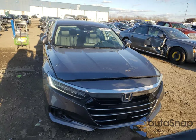 1HGCV3F52MA012638: 92289195