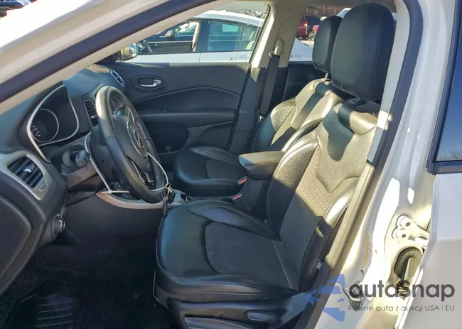 3C4NJDBBXJT246602: 93911945