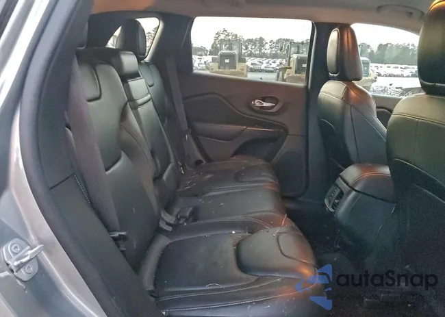 1C4PJLDB1GW200529: 94103075