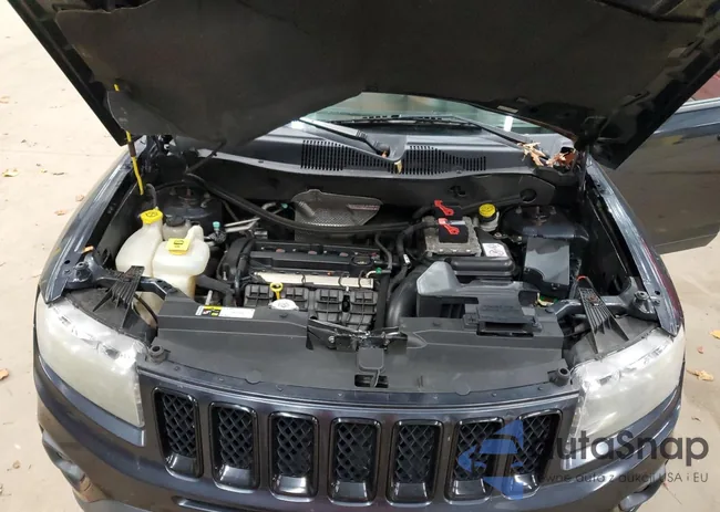 1C4NJCBA4ED667034: 91317125