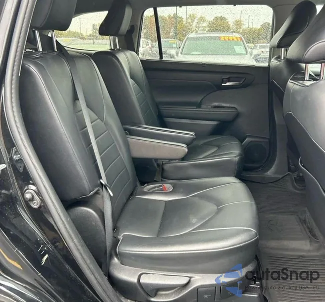 5TDHZRBHXMS539180: 92452845