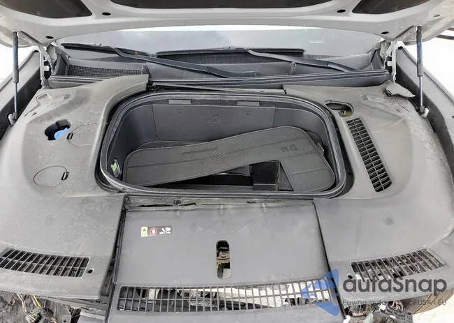 KNDADFS54R6032352: 92703615