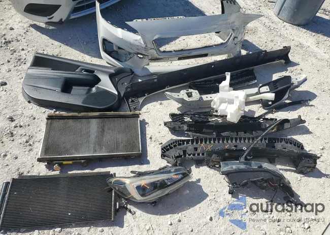 JF1VA1D62F8800175: 90704875