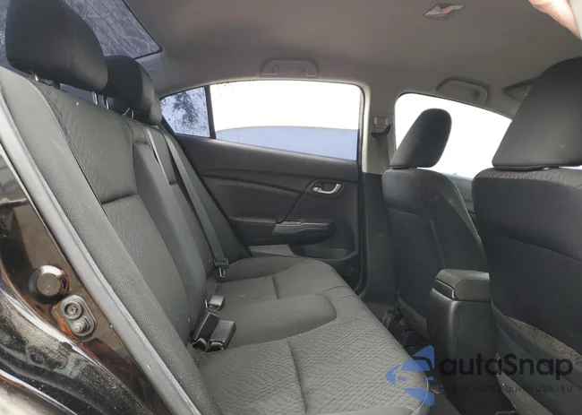 2HGFB2F77FH565775: 70264215