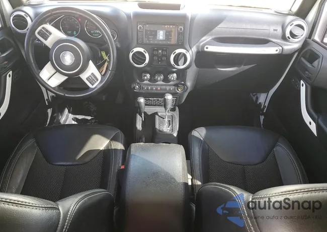 1C4BJWEG6FL614671: 86052284