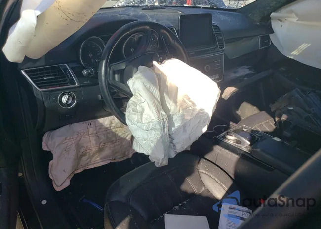 4JGDA5JB0GA748792: 66570485