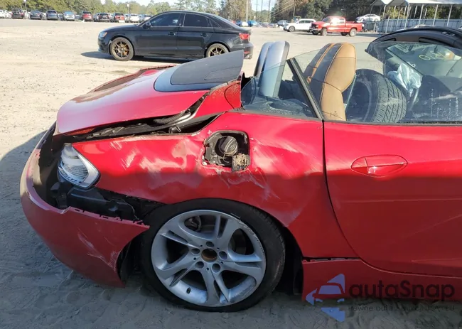 WBALM7C52BE384349: 84930894