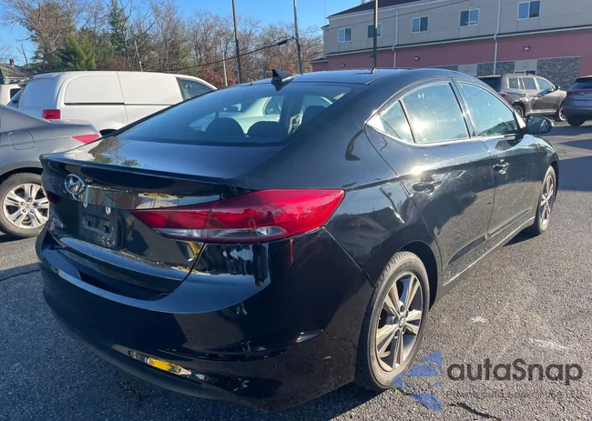 5NPD84LF8HH121858: 86579044