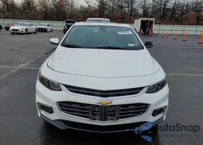 1G1ZE5ST2GF182703: 83404894