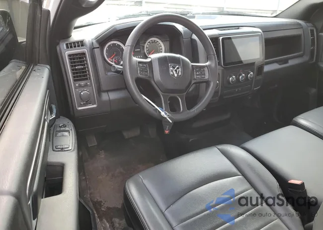 3C6JR6DGXNG300823: 82804614