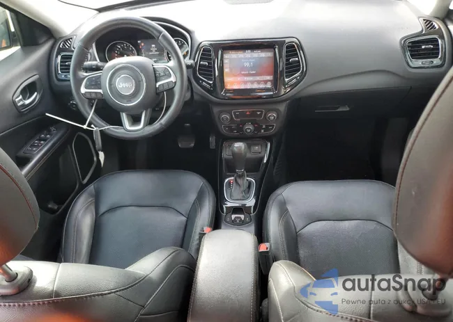 3C4NJCCB2KT699204: 84206924