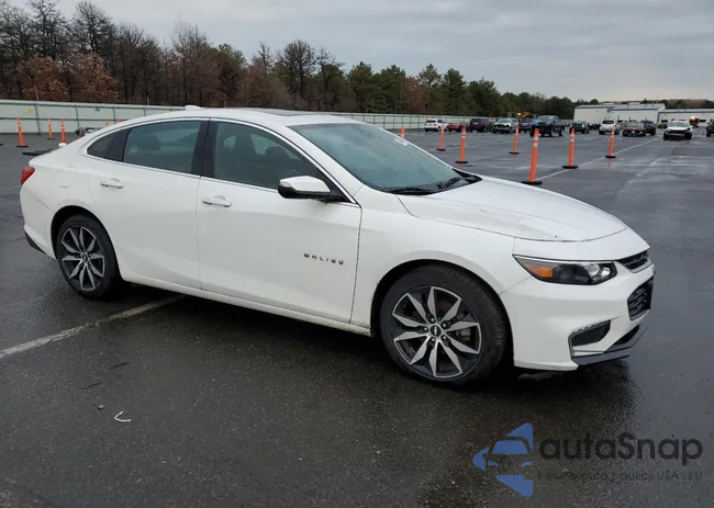 1G1ZE5ST2GF182703: 83404894