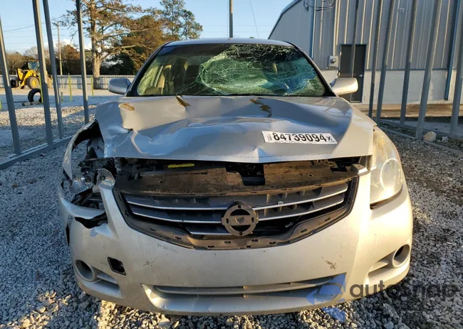 1N4AL2AP5CN527922: 84739094