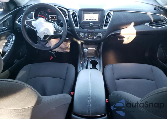 1G1ZD5ST5JF193818: 83015534