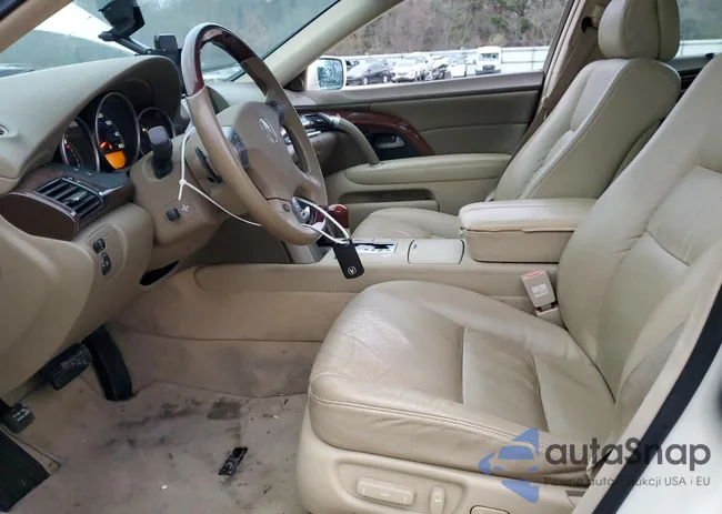 JH4KB16648C004940: 83406624