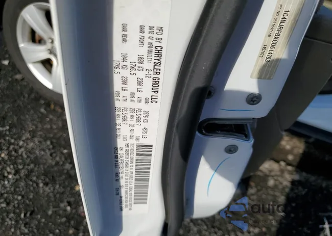 1C4NJRFBXCD614793: 85103074