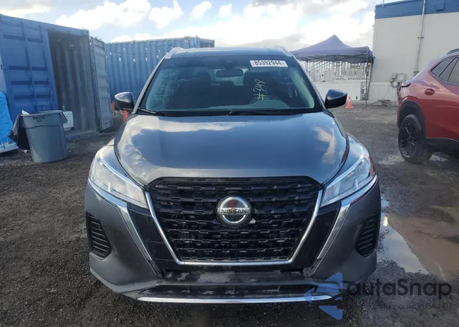 3N1CP5CV8ML530497: 85392944