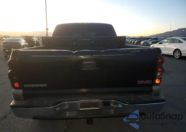 2GTEC19T931184962: 55861435