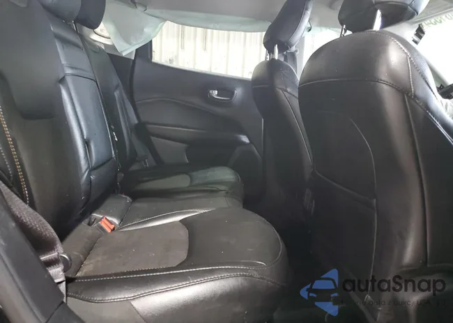 3C4NJDBB6LT143339: 82661534