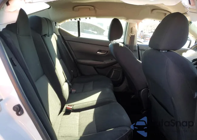 3N1AB8CV4MY230241: 82985354