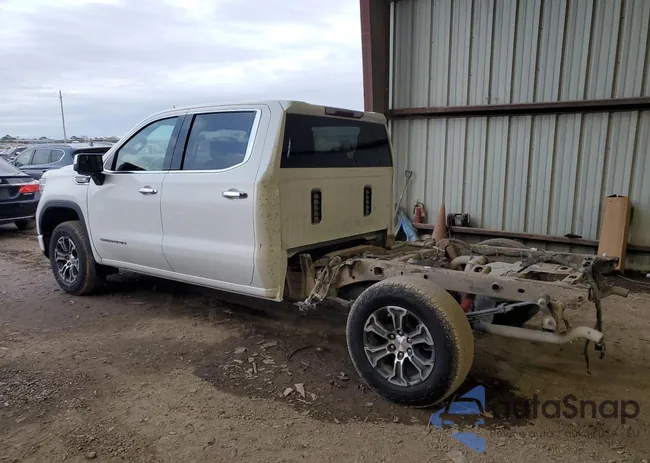 1GTUUDEDXPZ215447: 83778004