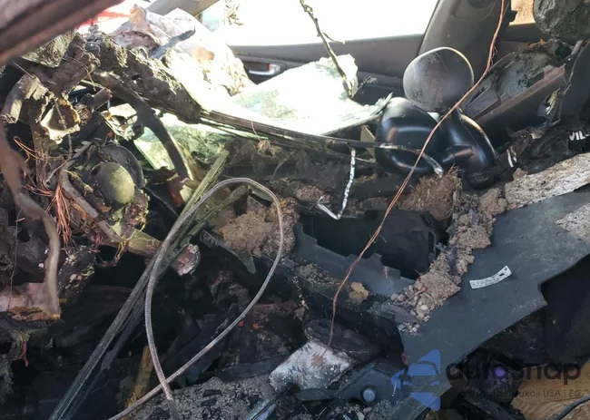 1C3CDFEB3ED919140: 83324444