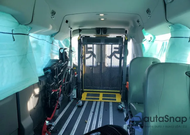 1FDAX2C89NKA24849: 85890484