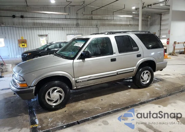 1GNDT13W8Y2260247: 61902915