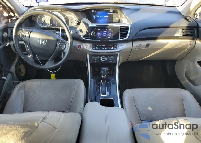 1HGCR3F84FA033072: 86097274