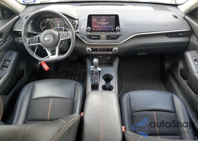 1N4BL4CV4MN382353: 84828104