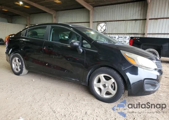 KNADM4A32H6049034: 84388144