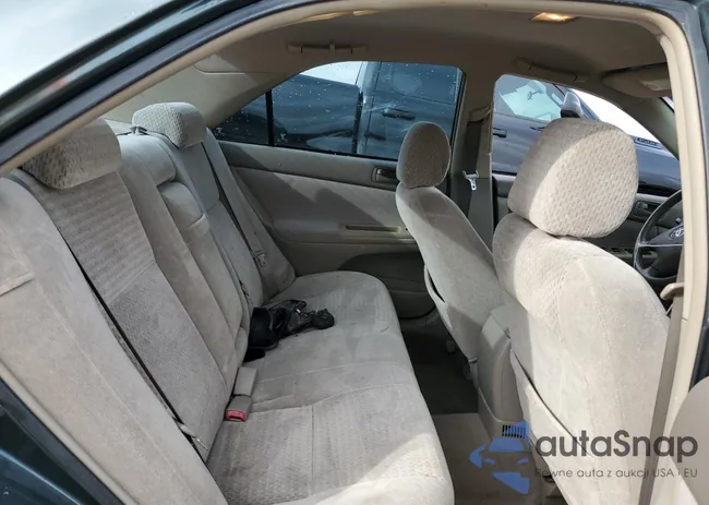 4T1BF32KX2U516476: 83841664