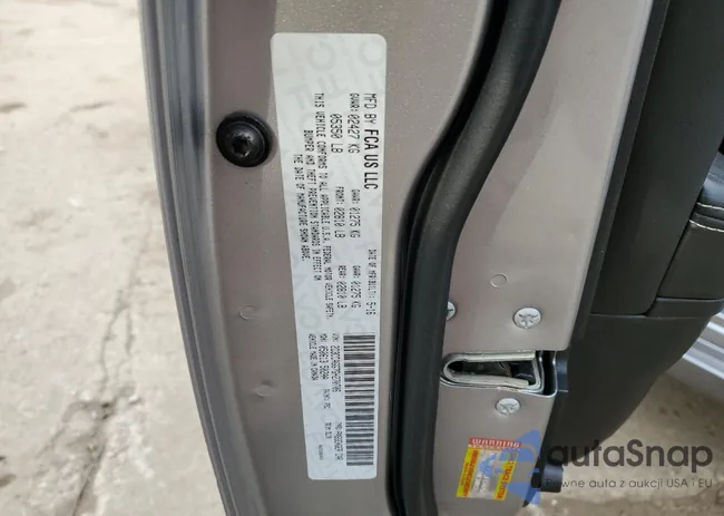 2C3CCAGG7GH270706: 82284334