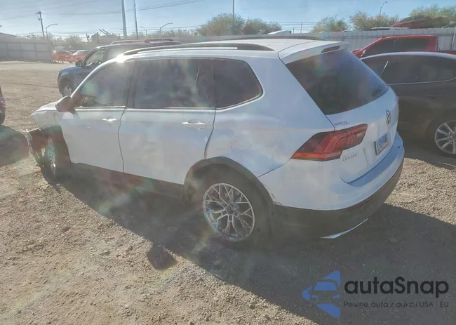 3VV1B7AX4JM087601: 96137535