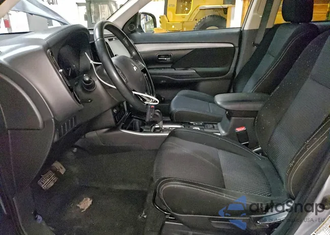 JA4AZ3A37HZ045748: 96416975